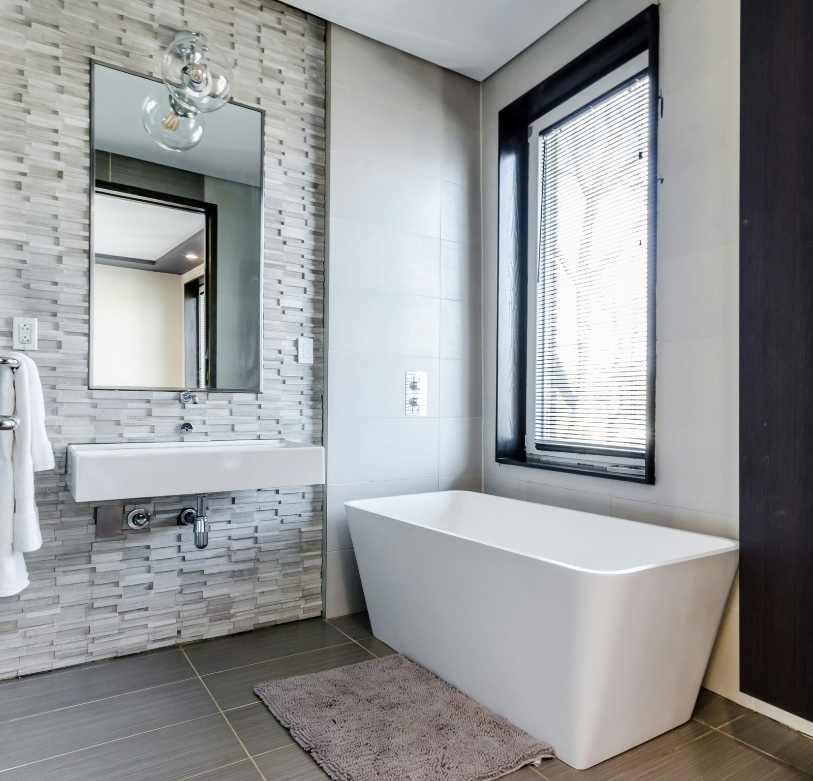 bathroom layout ideas